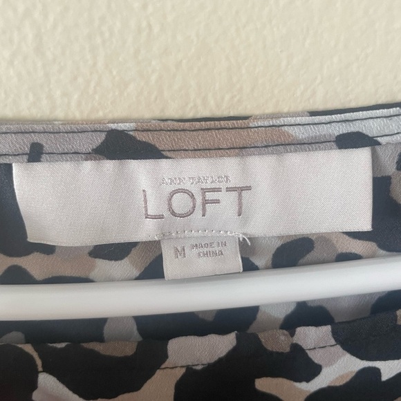 Loft Animal Print Puff Sleeve Top—medium - Picture 4 of 4